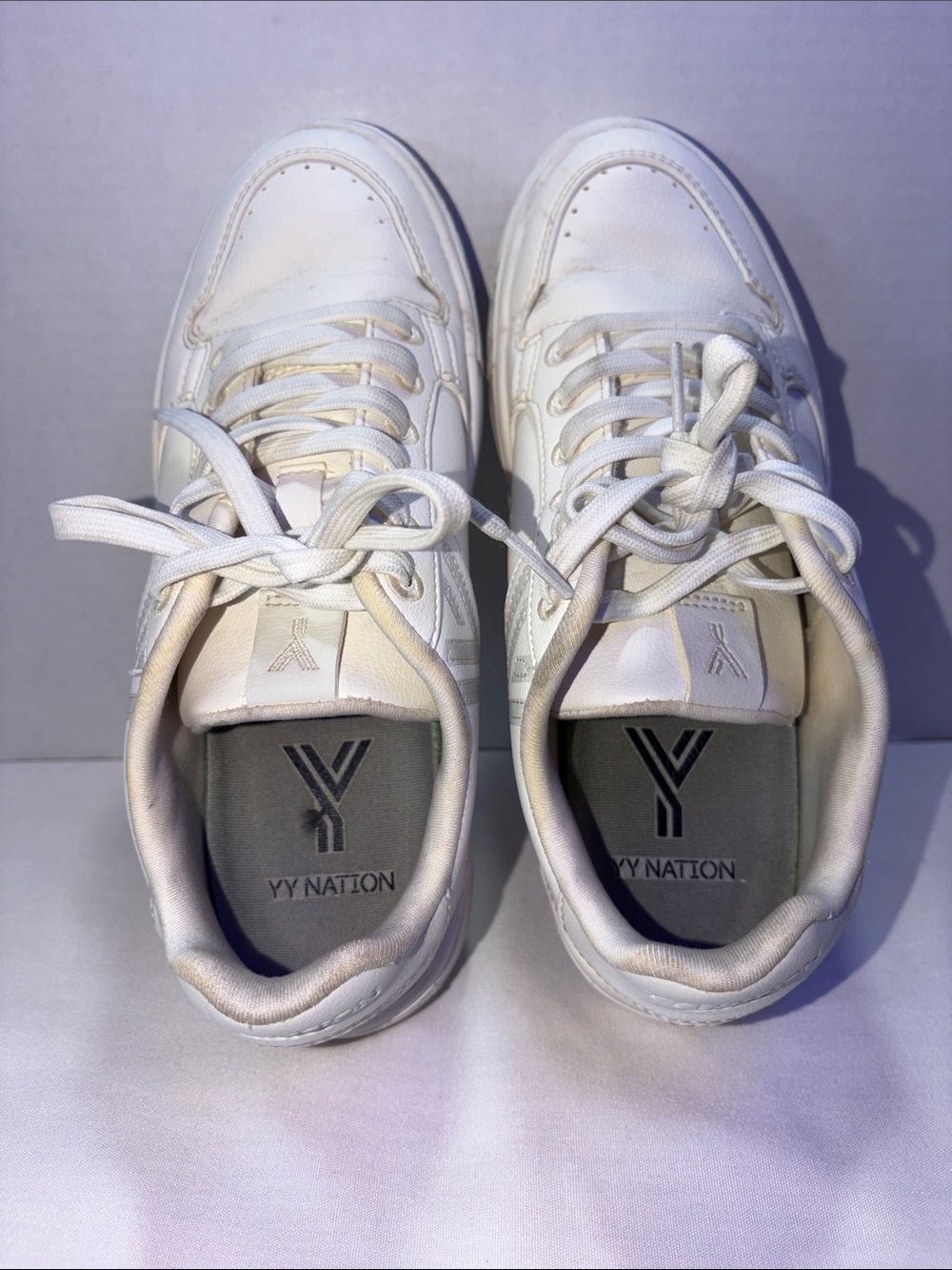 Ladies YY Nation Stratus Cactus Leather Low-Top Sneakers